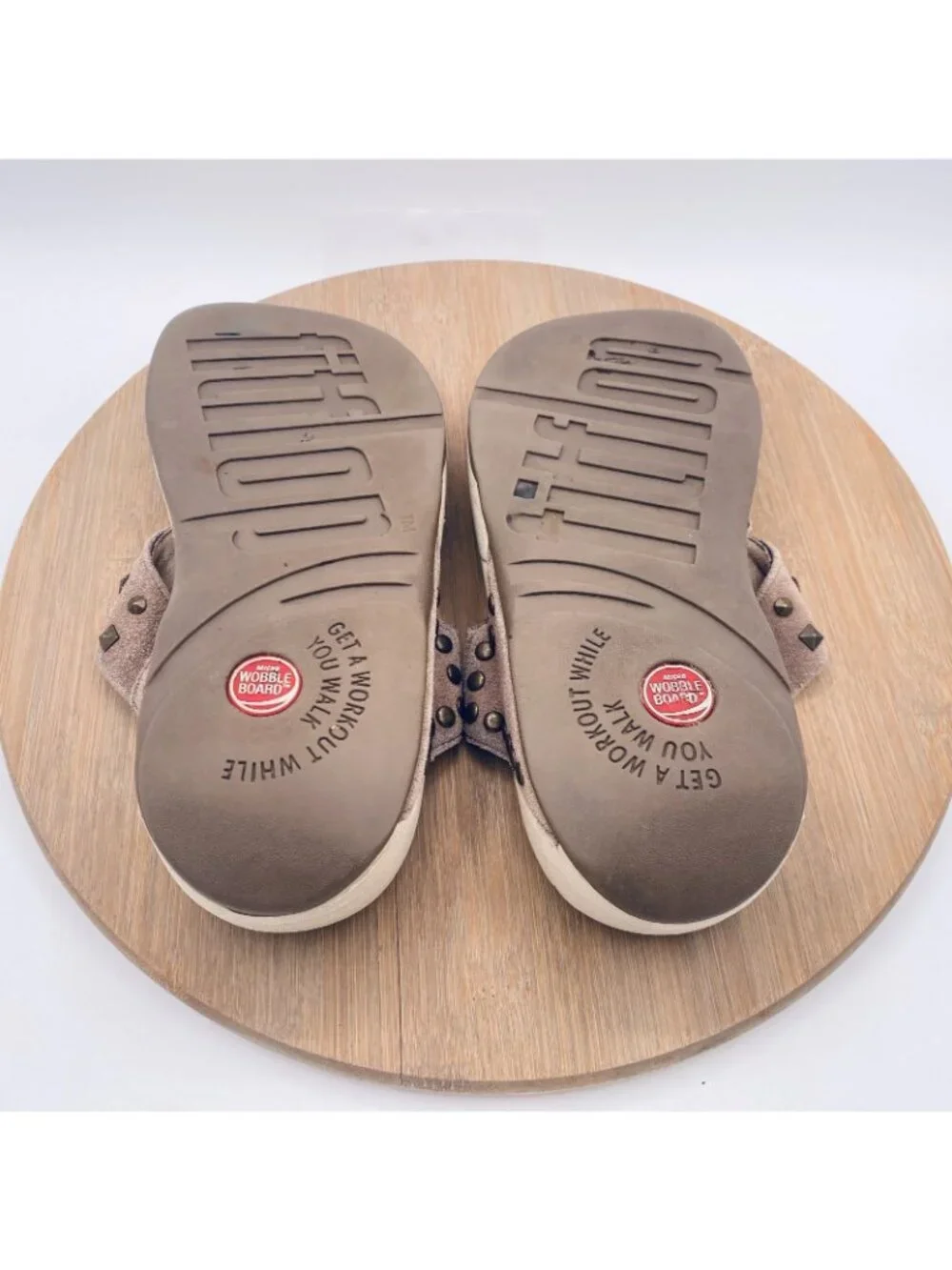 Fitflop Sandals Womens 7 38 Tan Suede Wedge Recovery Studded Flip Flop
